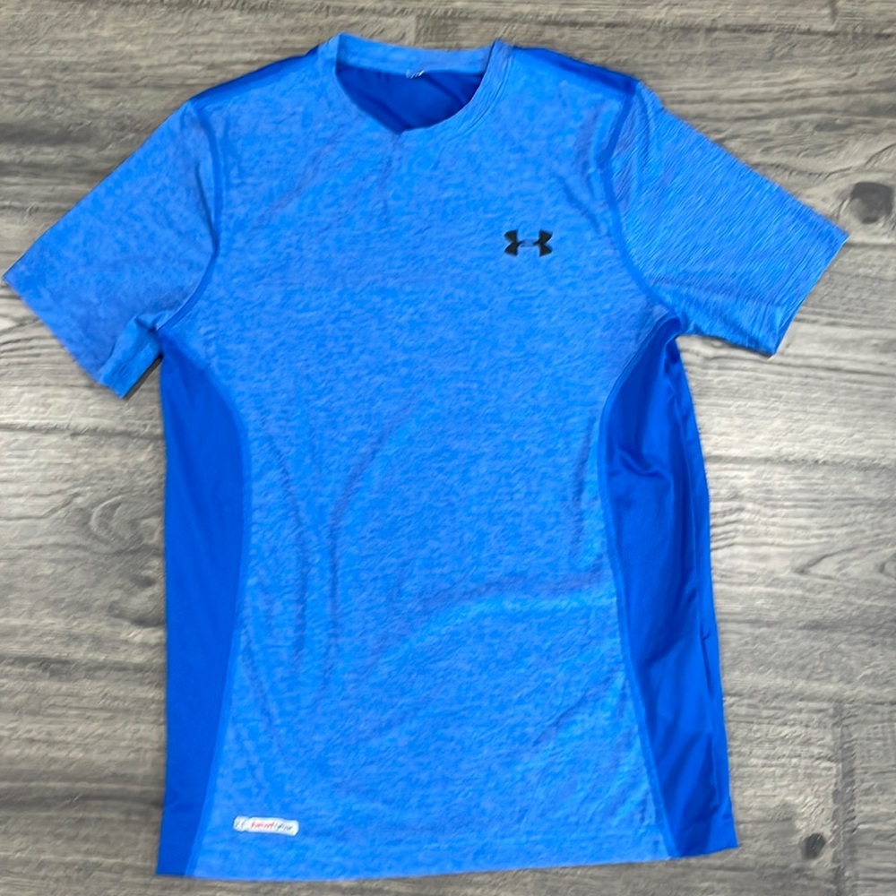 Men’s Under Armour Heat Gear shirt